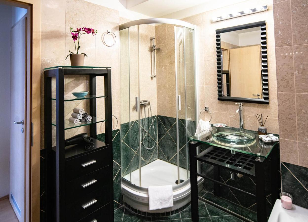 Free Parking! Soho Budapest 101, 4 Ppl, Ac, Superfast Wifi, Tv Exterior photo