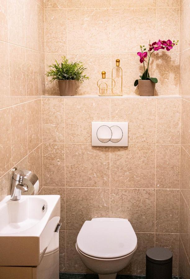 Free Parking! Soho Budapest 101, 4 Ppl, Ac, Superfast Wifi, Tv Exterior photo