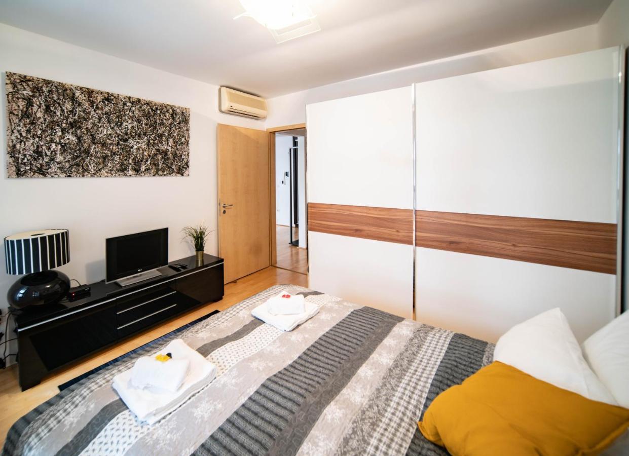Free Parking! Soho Budapest 101, 4 Ppl, Ac, Superfast Wifi, Tv Exterior photo